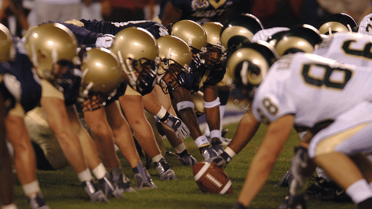 NIL Club vs. INFLCR: What's the Difference for College Athletes?