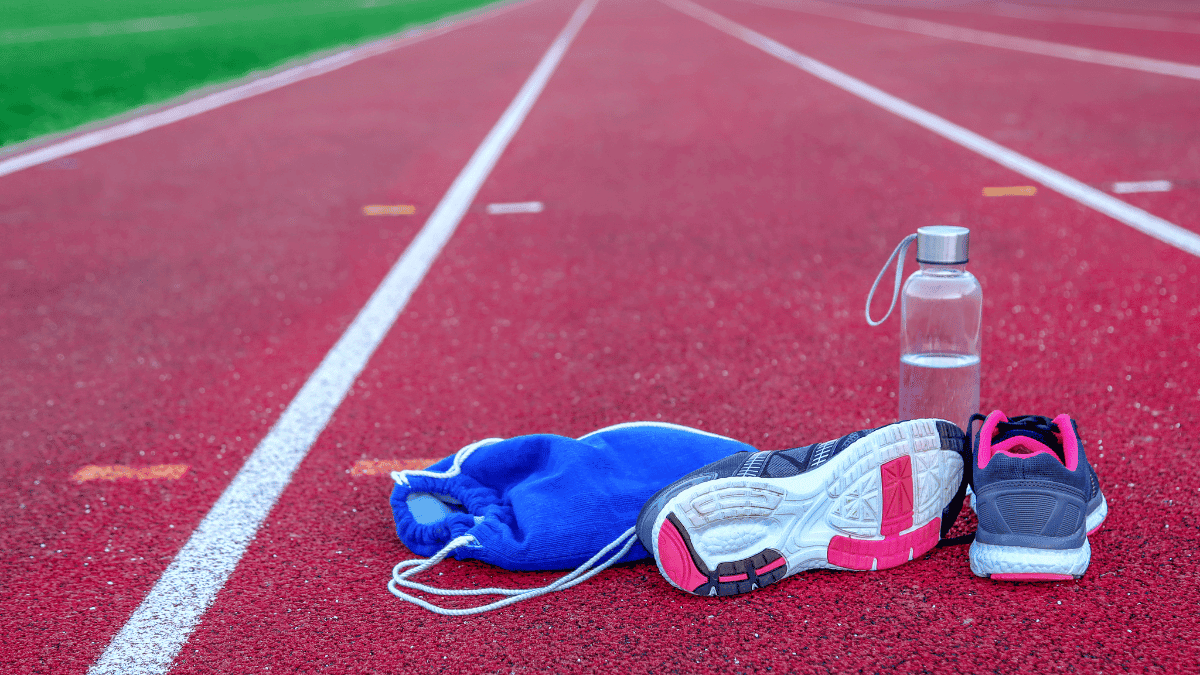 Endorsement vs Advertisement in NIL: A Clear Guide for Athletes, Brands, and Fans